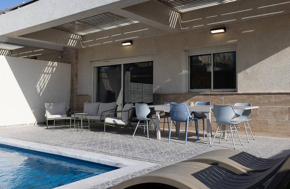 211732 מתחם חיצוני, וילה פאן בריכה מחוממת - Villa Fun, וילה  באילת וילות - Vila 4 U