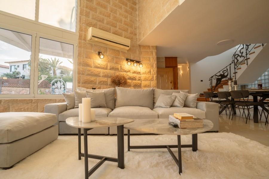 211867 גלרית פנים, וילה יוקה - Vila Yuka, וילה  באילת וילות - Vila 4 U