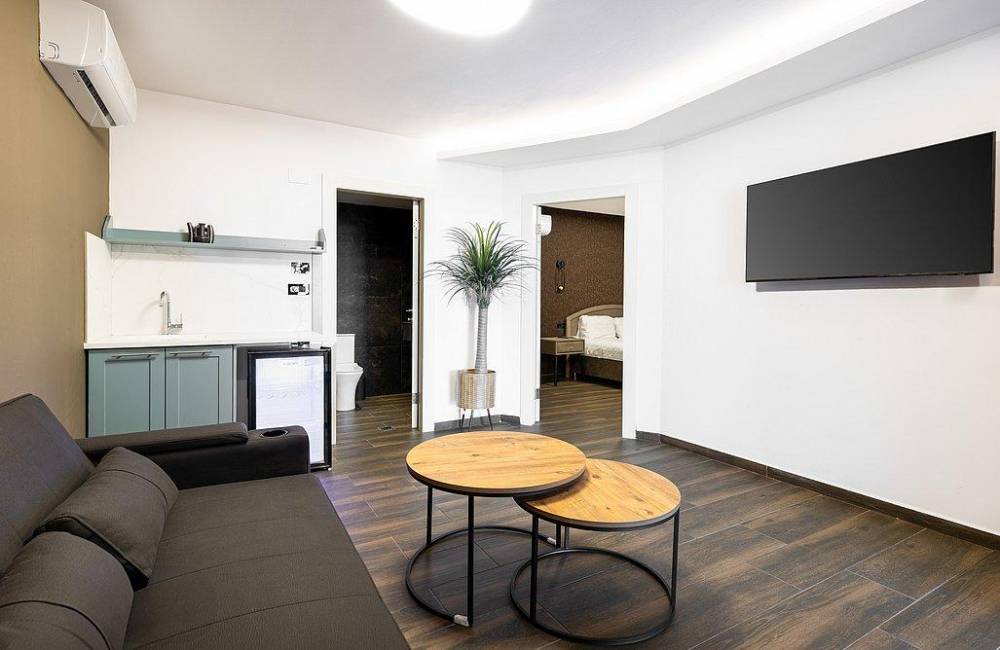 212048 פנים הסוויטות, וילה איידר וילג', וילה  בירכא וילות - Vila 4 U