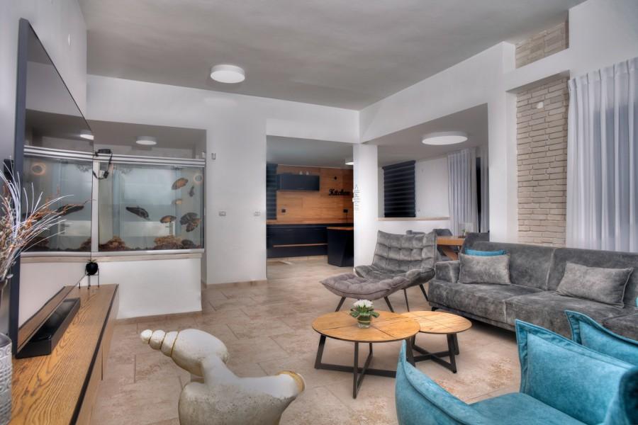 212187 גלרית פנים, וילת יוקרה - אחוזת נשרים, וילה  בספסופה וילות - Vila 4 U