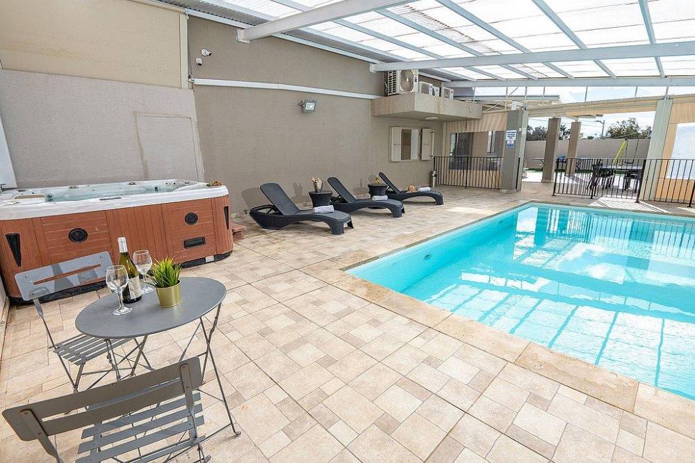 212296 גלריה כללית, אחוזת גליל, וילה  בספסופה וילות - Vila 4 U