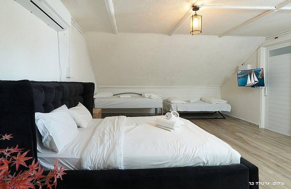 212355 וילה טופנגה, וילה קאלי, וילה  בנוף כנרת וילות - Vila 4 U