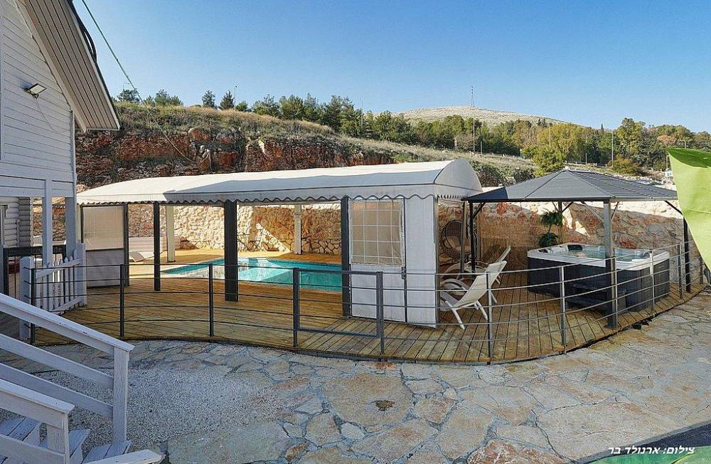 212425 גלרית חוץ, וילה קאלי, וילה  בנוף כנרת וילות - Vila 4 U