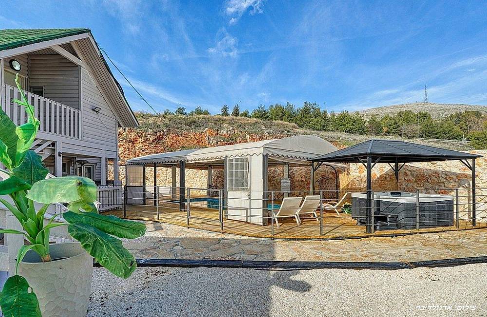 212431 גלרית חוץ, וילה קאלי, וילה  בנוף כנרת וילות - Vila 4 U