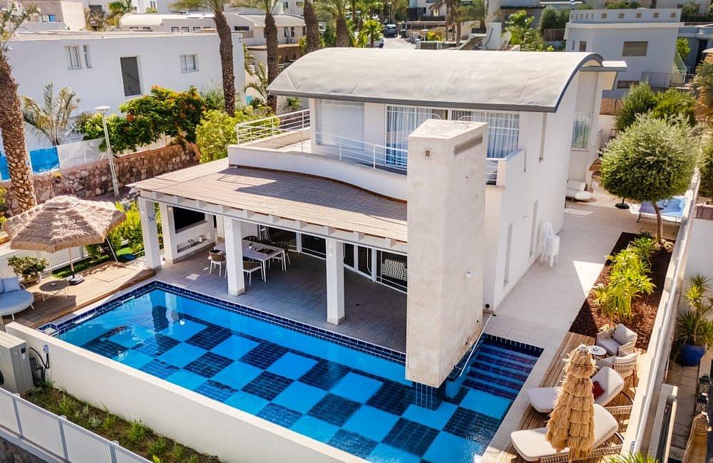 212883 גלרית חוץ, וילה קטלינה, וילה  באילת וילות - Vila 4 U