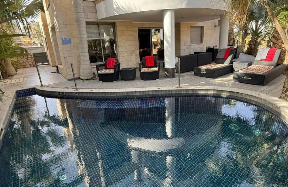 213598 המתחם החיצוני, וילה אלומת ספיר, וילה  באילת וילות - Vila 4 U