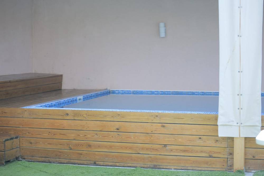 213692 מתחם חיצוני, אחוזת הר טוב, וילה  בבית שמש וילות - Vila 4 U