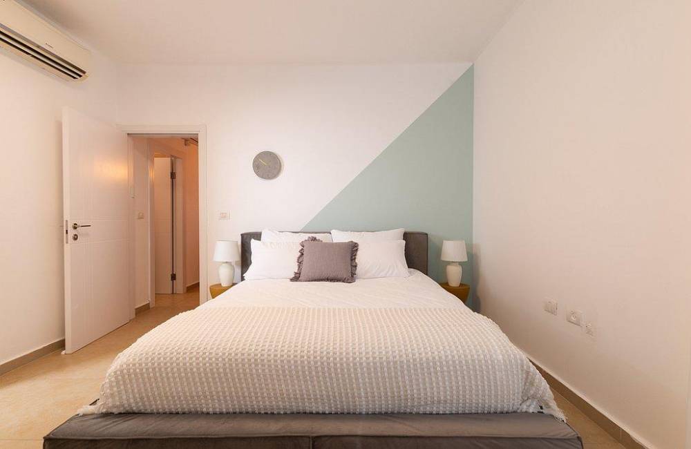 213914 גלרית פנים, וילה על הים בראשון, וילה  בראשון לציון וילות - Vila 4 U