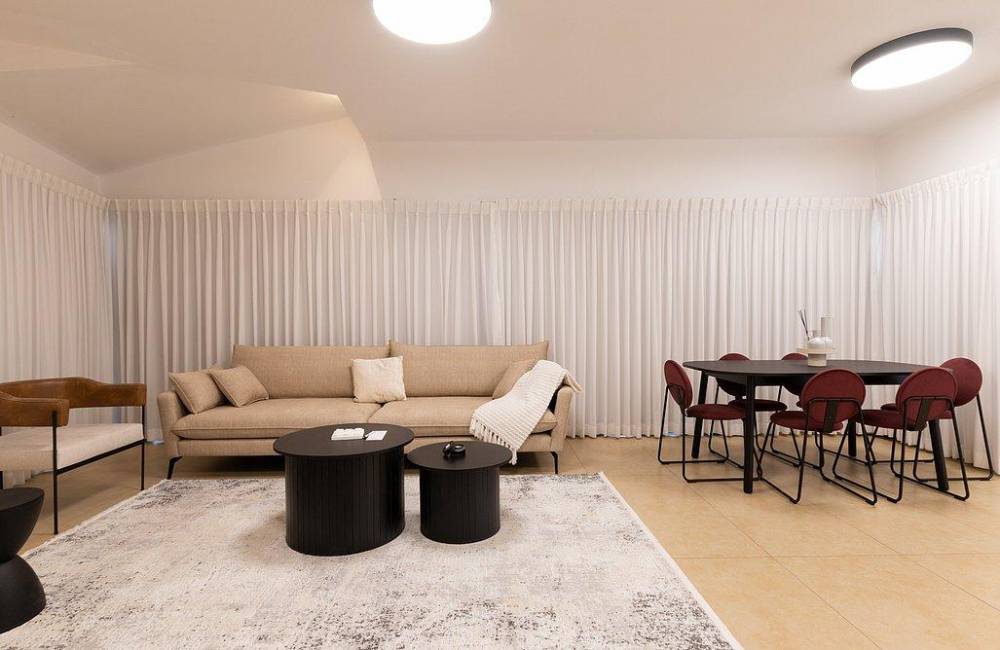 213950 גלרית פנים, וילה על הים בראשון, וילה  בראשון לציון וילות - Vila 4 U