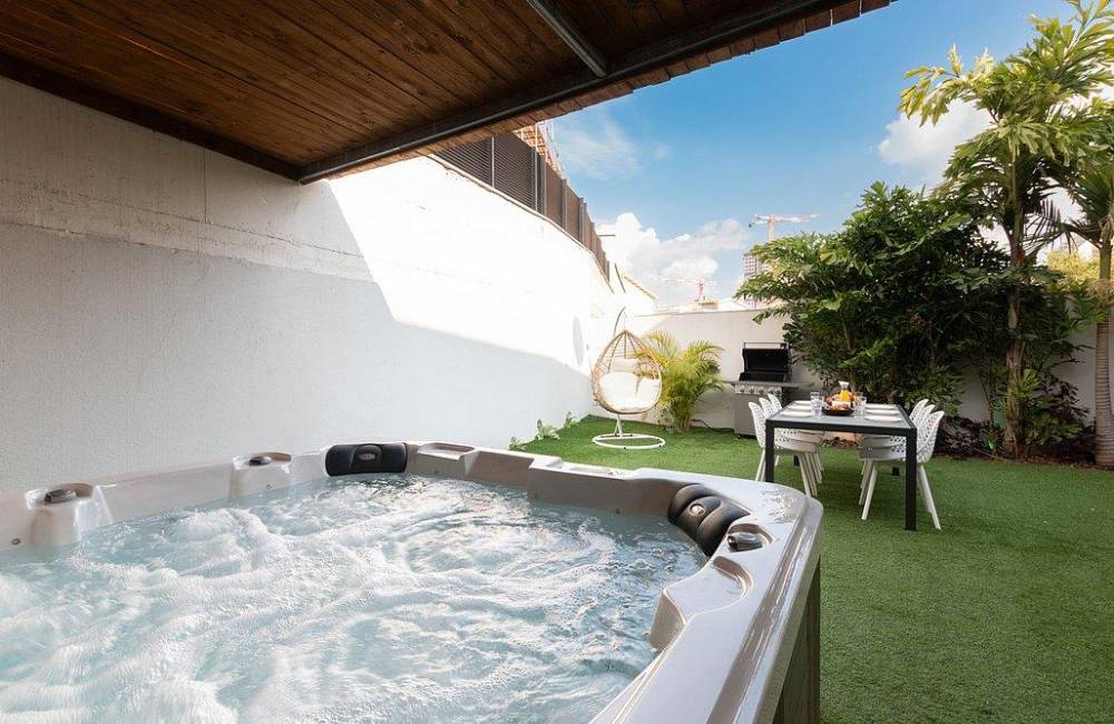 213964 גלרית חוץ, וילה על הים בראשון, וילה  בראשון לציון וילות - Vila 4 U