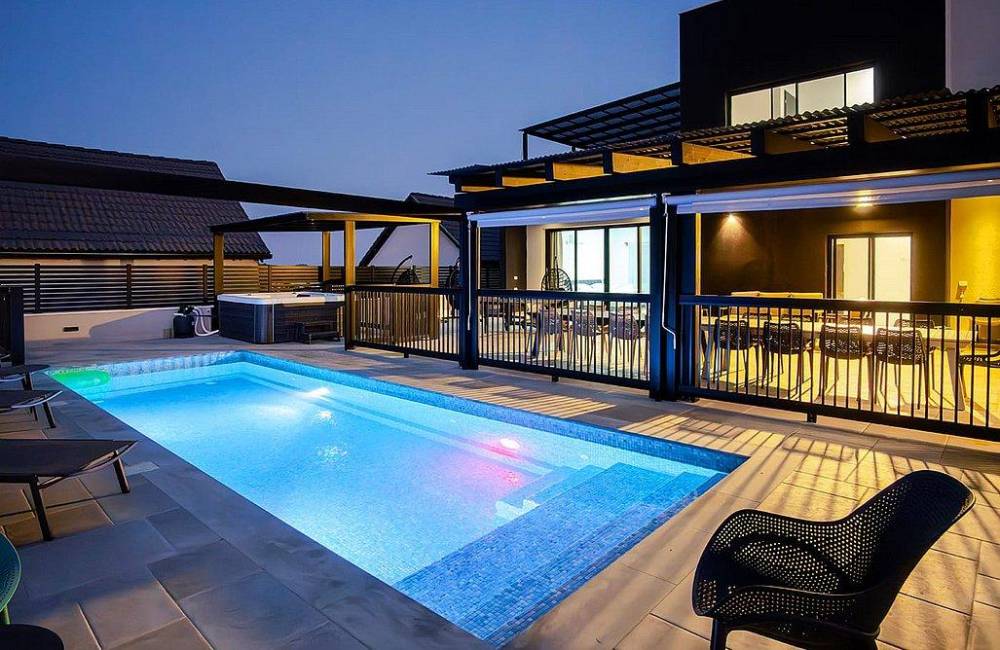 214323 גלריה כללית, וילה מיכליס, וילה  בספסופה וילות - Vila 4 U