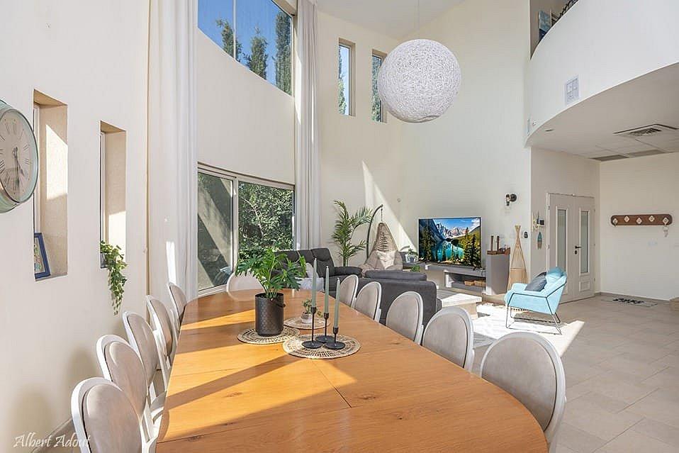 214360 גלריה כללית, וילה פיטנגו, וילה  בכפר ורדים וילות - Vila 4 U