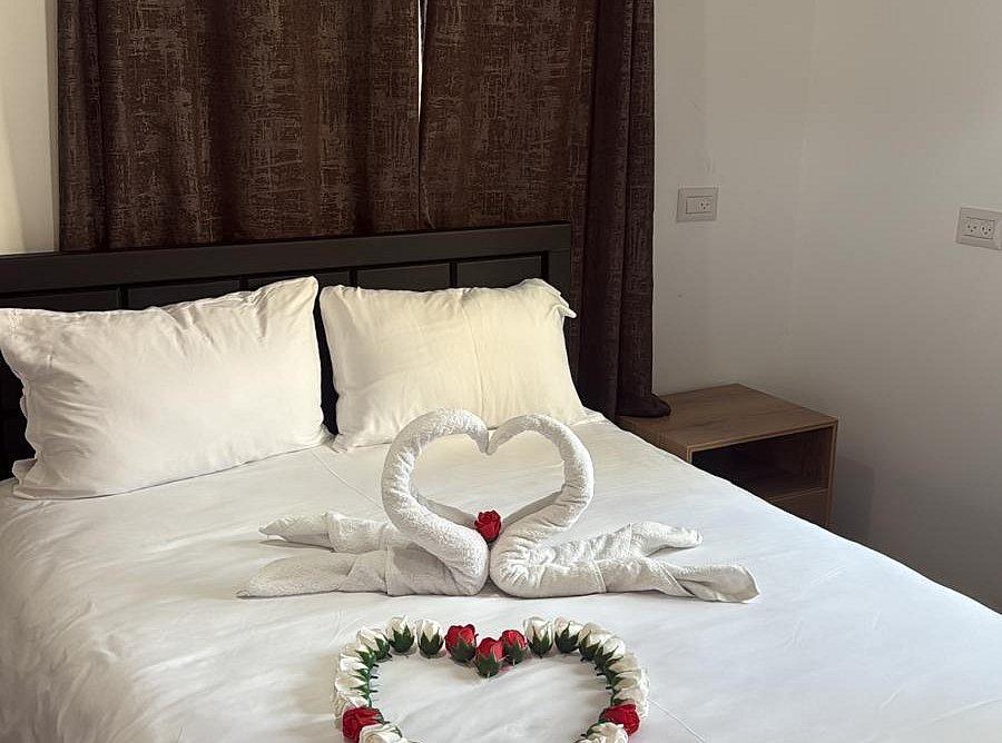 214668 גלרית פנים, אחוזת עץ הזית, וילה  בירכא וילות - Vila 4 U