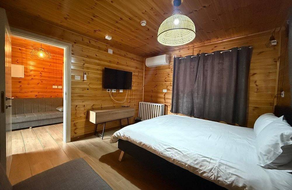 214670 גלרית פנים, אחוזת עץ הזית, וילה  בירכא וילות - Vila 4 U