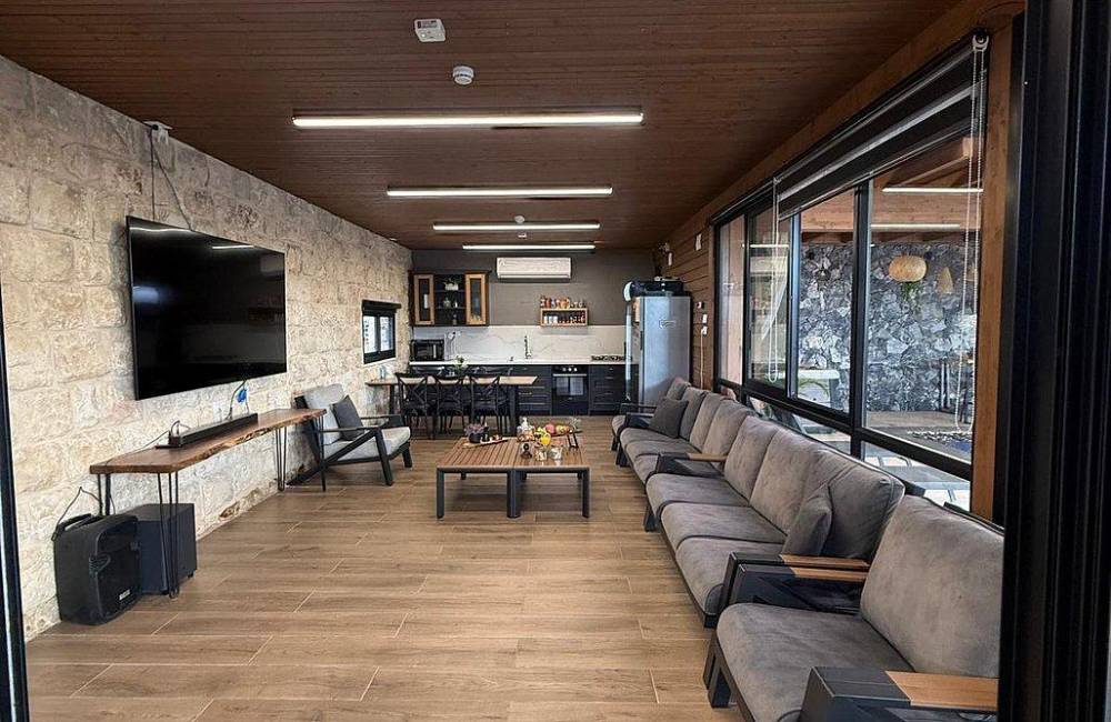 214676 גלרית פנים, אחוזת עץ הזית, וילה  בירכא וילות - Vila 4 U