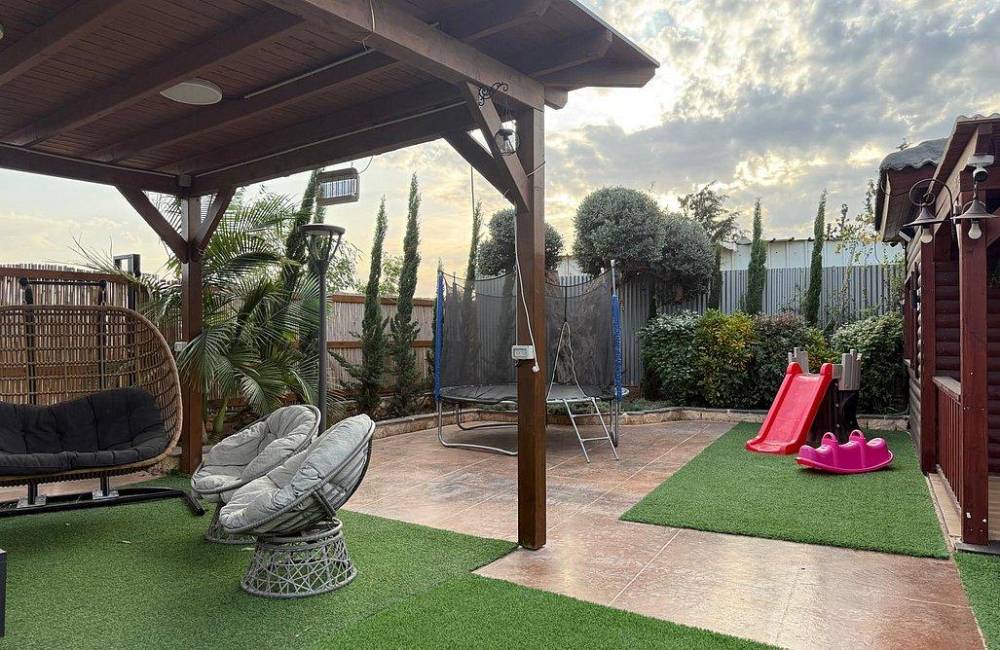 214705 גלרית חוץ, אחוזת עץ הזית, וילה  בירכא וילות - Vila 4 U