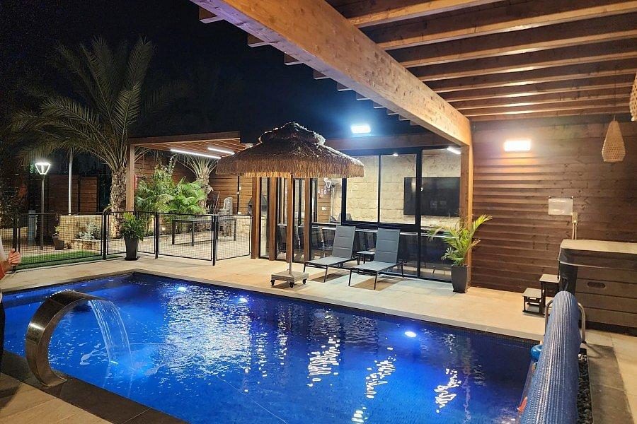 214708 גלרית חוץ, אחוזת עץ הזית, וילה  בירכא וילות - Vila 4 U