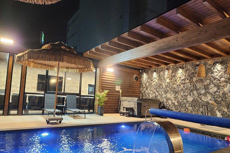 214718 גלרית חוץ, אחוזת עץ הזית, וילה  בירכא וילות - Vila 4 U