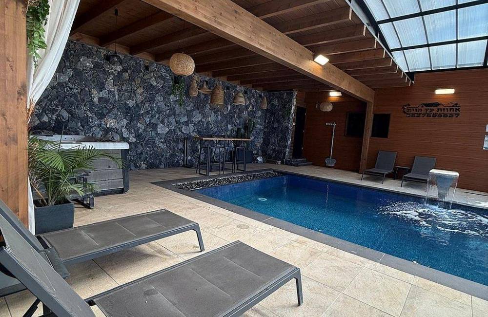 214721 גלרית חוץ, אחוזת עץ הזית, וילה  בירכא וילות - Vila 4 U