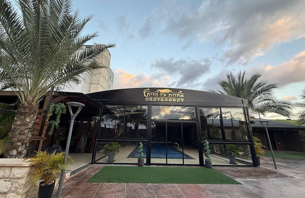 214731 גלרית חוץ, אחוזת עץ הזית, וילה  בירכא וילות - Vila 4 U