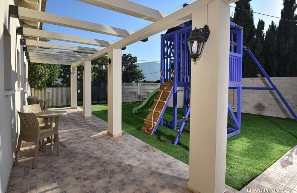 215015 חצר ובריכה, אחוזת אמור, וילה  בספסופה וילות - Vila 4 U