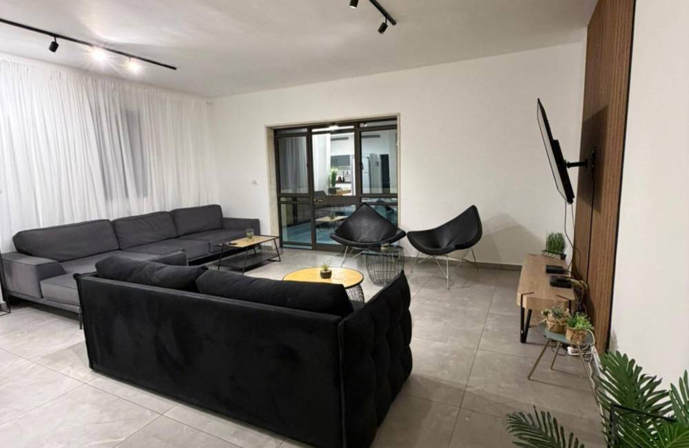 215068 גלרית פנים, וילה ג'ייד רויאל, וילה  באילת וילות - Vila 4 U