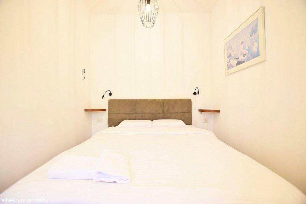 215294 פנים הוילה והחדרים, ויליג' קומפלקס ריזורט, וילה  בניר בנים וילות - Vila 4 U