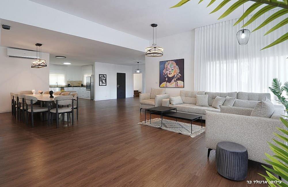 215371 גלריה כללית, וילה אופק, וילה  במנות וילות - Vila 4 U