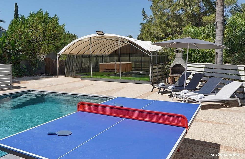 215541 גלרית חוץ, וילה אופק, וילה  במנות וילות - Vila 4 U