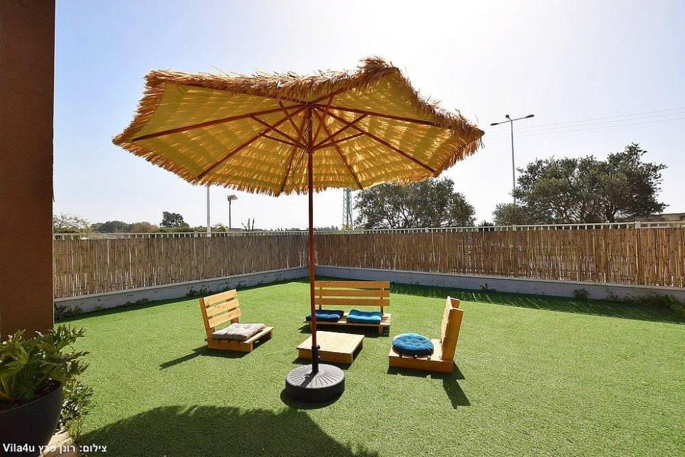 215595 המתחם החיצוני, מתחם גולד לופט, וילה  בחדרה וילות - Vila 4 U