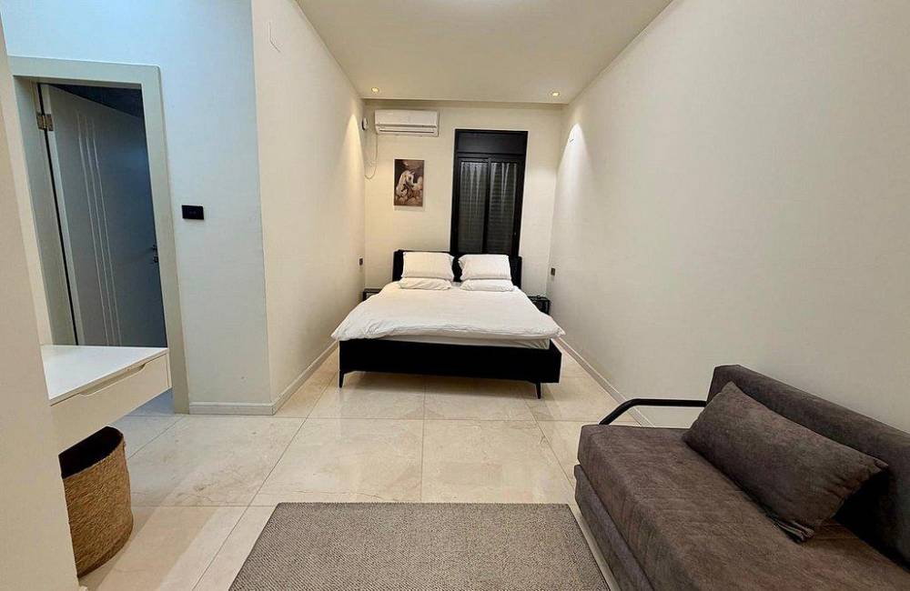 215890 גלריה כללית, וויט פאלאס -  White Palace, וילה  בירכא וילות - Vila 4 U