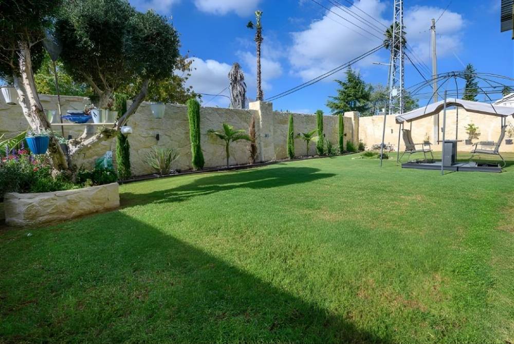 216043 המתחם החיצוני, וילה גליו בגליל, וילה  בספסופה וילות - Vila 4 U