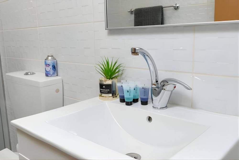 216059 המתחם הפנימי והחדרים, וילה גליו בגליל, וילה  בספסופה וילות - Vila 4 U