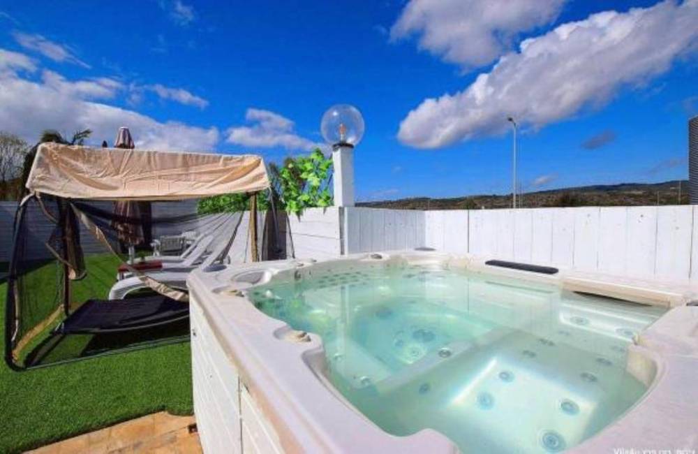 216069 מתחם חיצוני, וילה ברבדוס, וילה  בגורן וילות - Vila 4 U