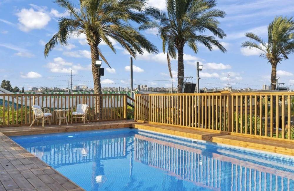 216494 גלריה כללית, טולום ריזורט, וילה  בראשון לציון וילות - Vila 4 U