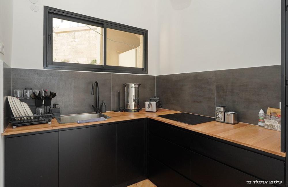 216870 גלרית פנים, וילת צוקי ים, וילה  בנתניה וילות - Vila 4 U