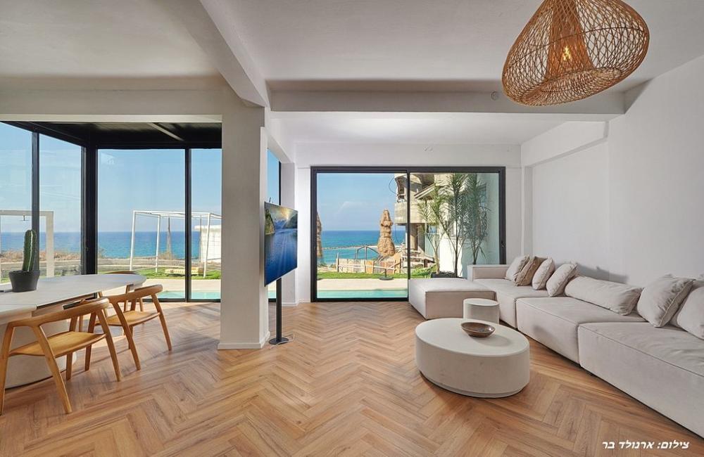 216875 גלרית פנים, וילת צוקי ים, וילה  בנתניה וילות - Vila 4 U