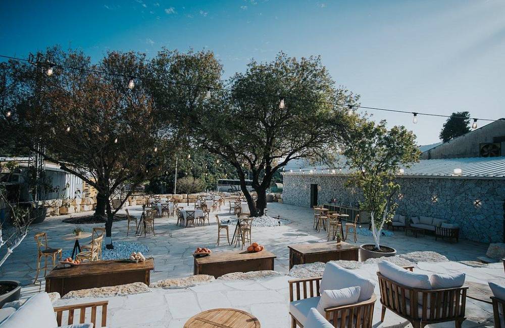 217747 גלריה כללית, חצר העמק, וילה  בשער העמקים וילות - Vila 4 U