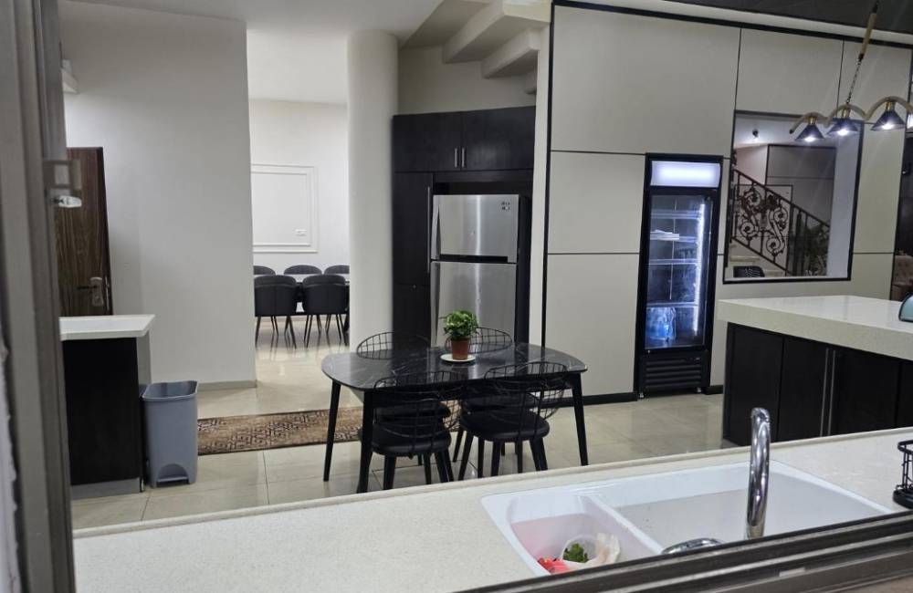 217947 פנים הוילה והחדרים, וילה קינג בוטיק, וילה  בירכא וילות - Vila 4 U