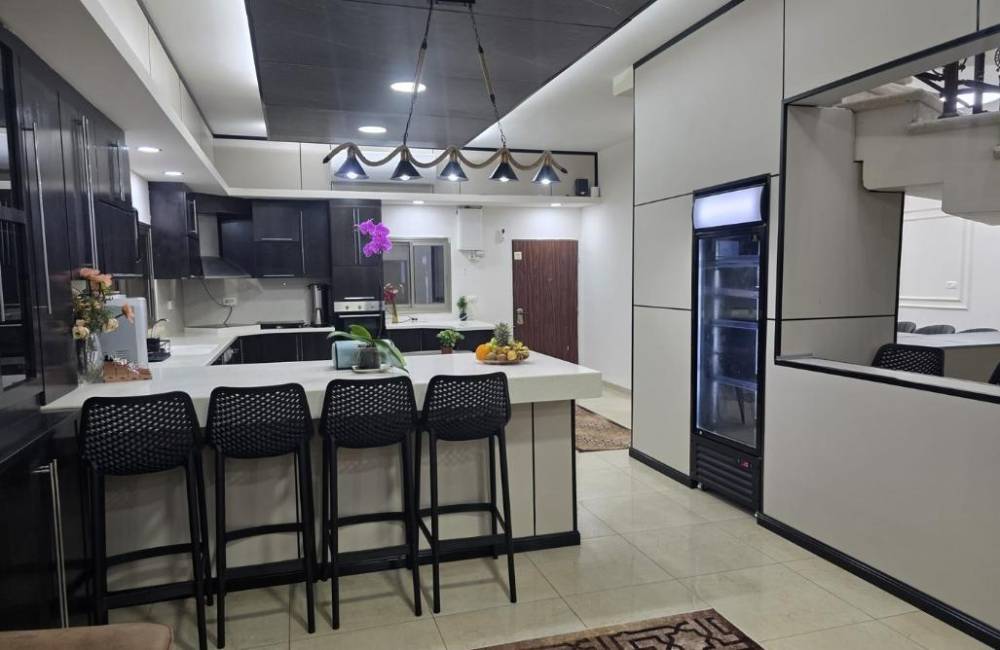 217948 פנים הוילה והחדרים, וילה קינג בוטיק, וילה  בירכא וילות - Vila 4 U