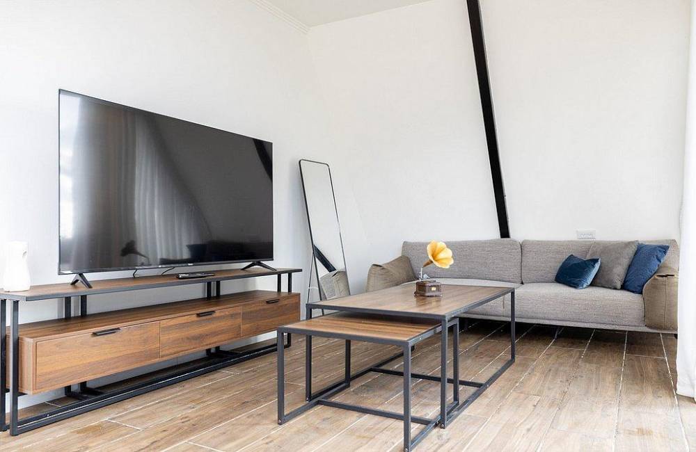 218655 הסוויטות במתחם, אחוזת לונריה, וילה  בירכא וילות - Vila 4 U