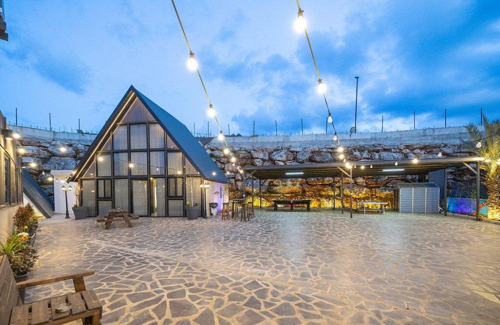 218667 מתחם חיצוני, אחוזת לונריה, וילה  בירכא וילות - Vila 4 U