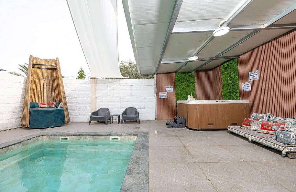 218713 גלריה כללית, וילה ספא ריש, וילה  בירכא וילות - Vila 4 U