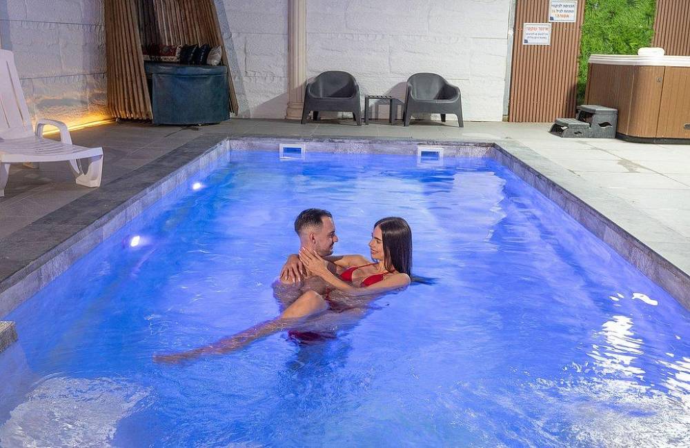 218727 גלריה כללית, וילה ספא ריש, וילה  בירכא וילות - Vila 4 U