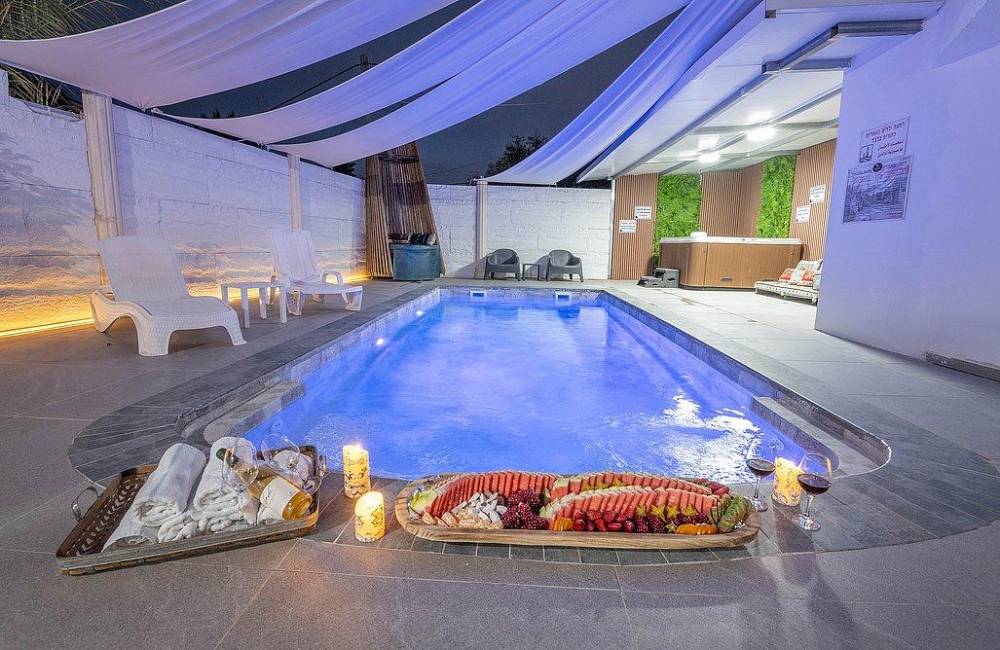 218735 גלריה כללית, וילה ספא ריש, וילה  בירכא וילות - Vila 4 U