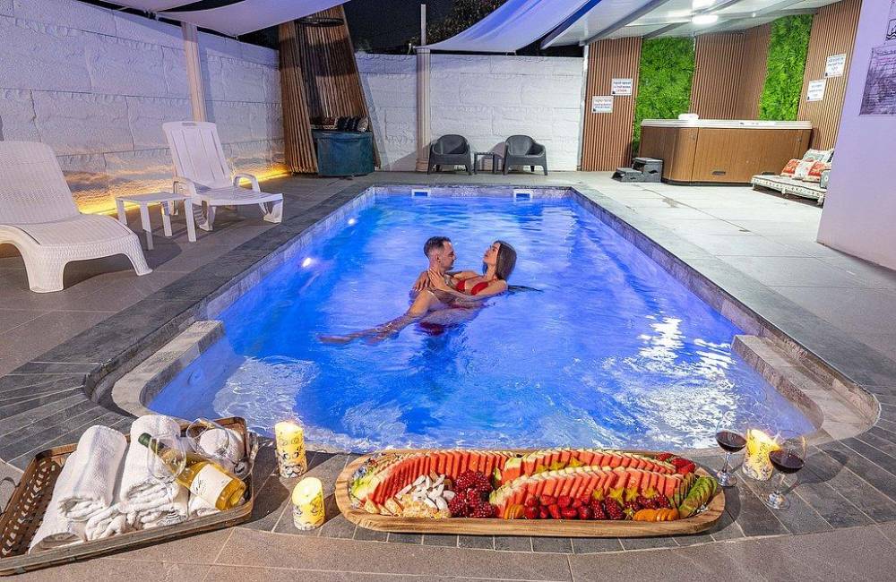 218824 מתחם חיצוני, וילה ספא ריש, וילה  בירכא וילות - Vila 4 U