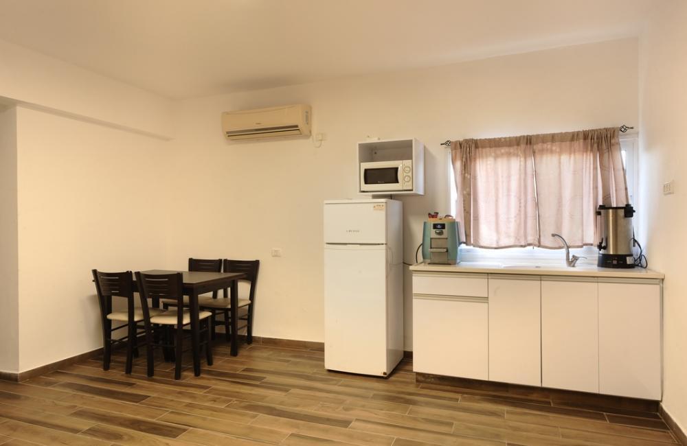 218980 מתחם האחוזה, אחוזת מרלו - MERLOT, וילה  בדלתון וילות - Vila 4 U