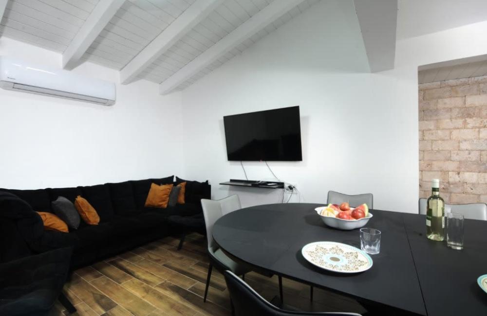 219036 סוויטה משפחתית גדולה, אחוזת מרלו - MERLOT, וילה  בדלתון וילות - Vila 4 U