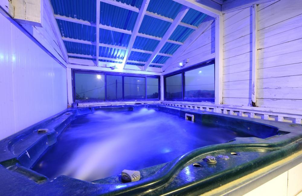 219055 המתחם החיצוני, אחוזת מרלו - MERLOT, וילה  בדלתון וילות - Vila 4 U