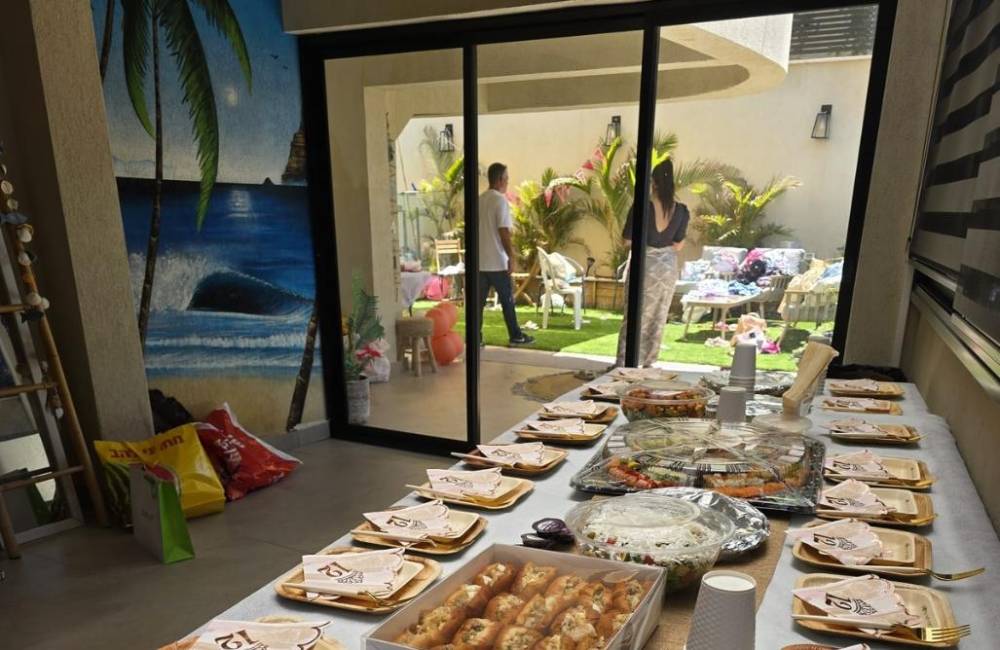 219224 כללי, החצר בטיילת - אירועים ליד הים, וילה  באשדוד וילות - Vila 4 U